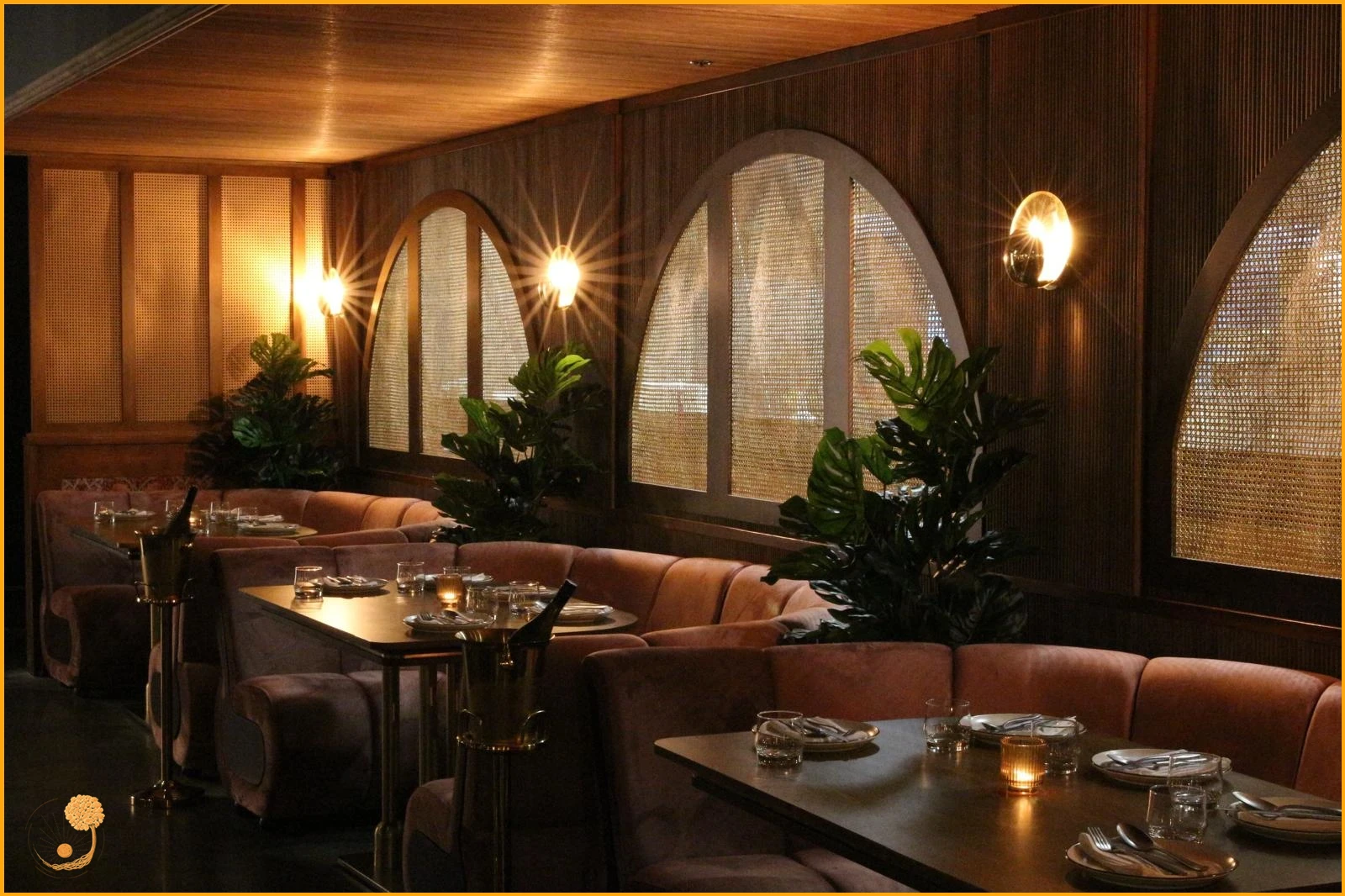 Lüks Kafe ve Restoran Dekorasyonunda Mobilya Tasarımının Gücü