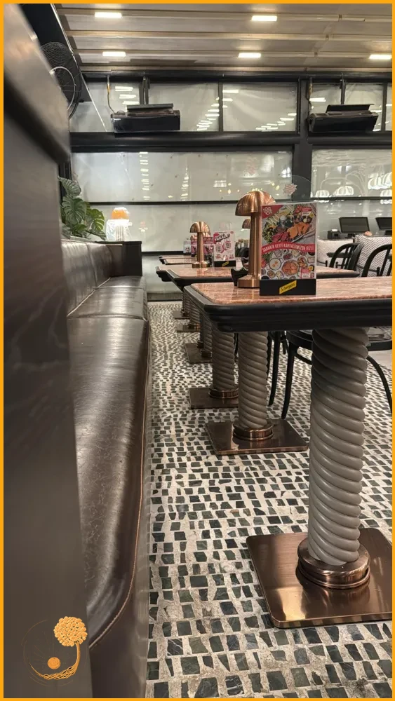 Odak Aksesuarlarla Cafe Dekoru