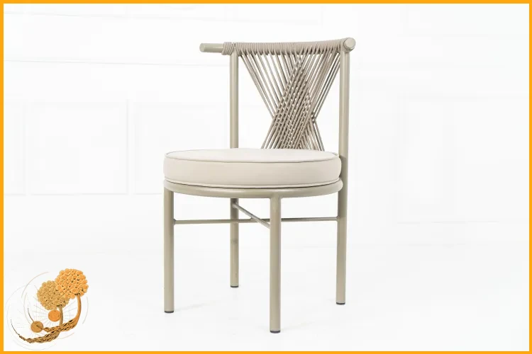 Ceviz Ayaklı Cafe Sandalyesi