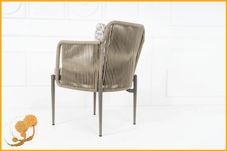 İç Mekan Ahşap Ayaklı Cafe Sandalyesi