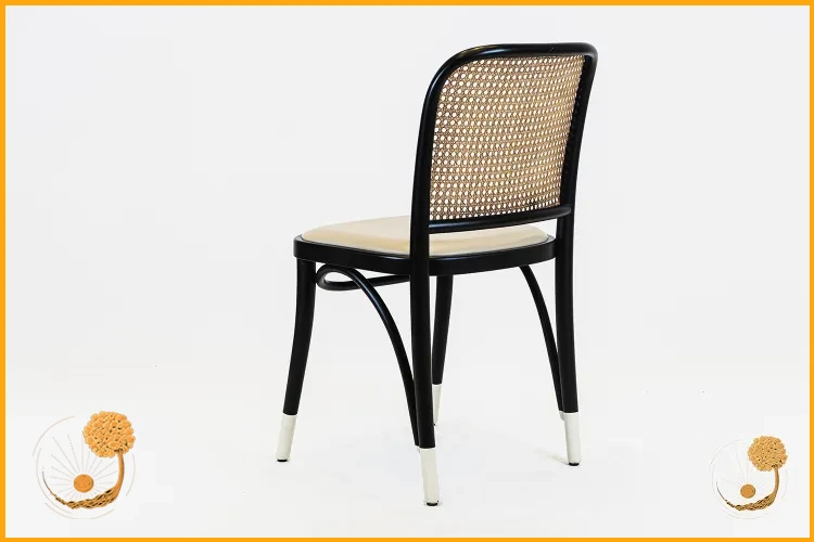 Kırmızı Renk Cafe Sandalyeleri