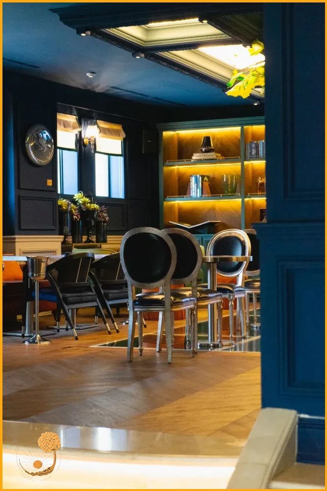 Minimal Restaurant Tasarımı